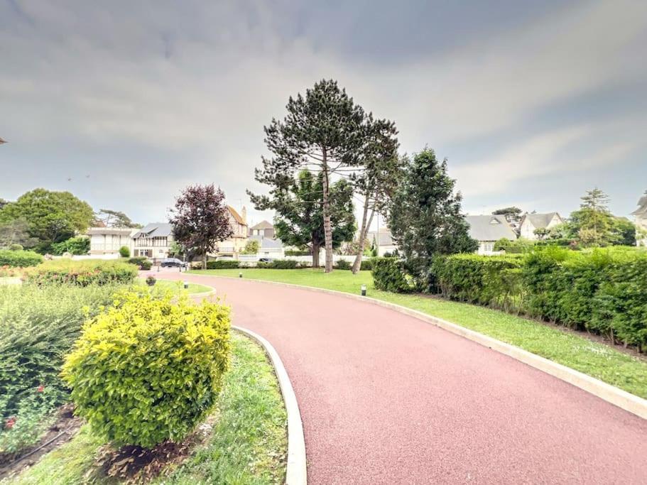 Deauville Triangle D'Or Proche Mer & Casino Aux Clefs Des Sacres Eksteriør bilde